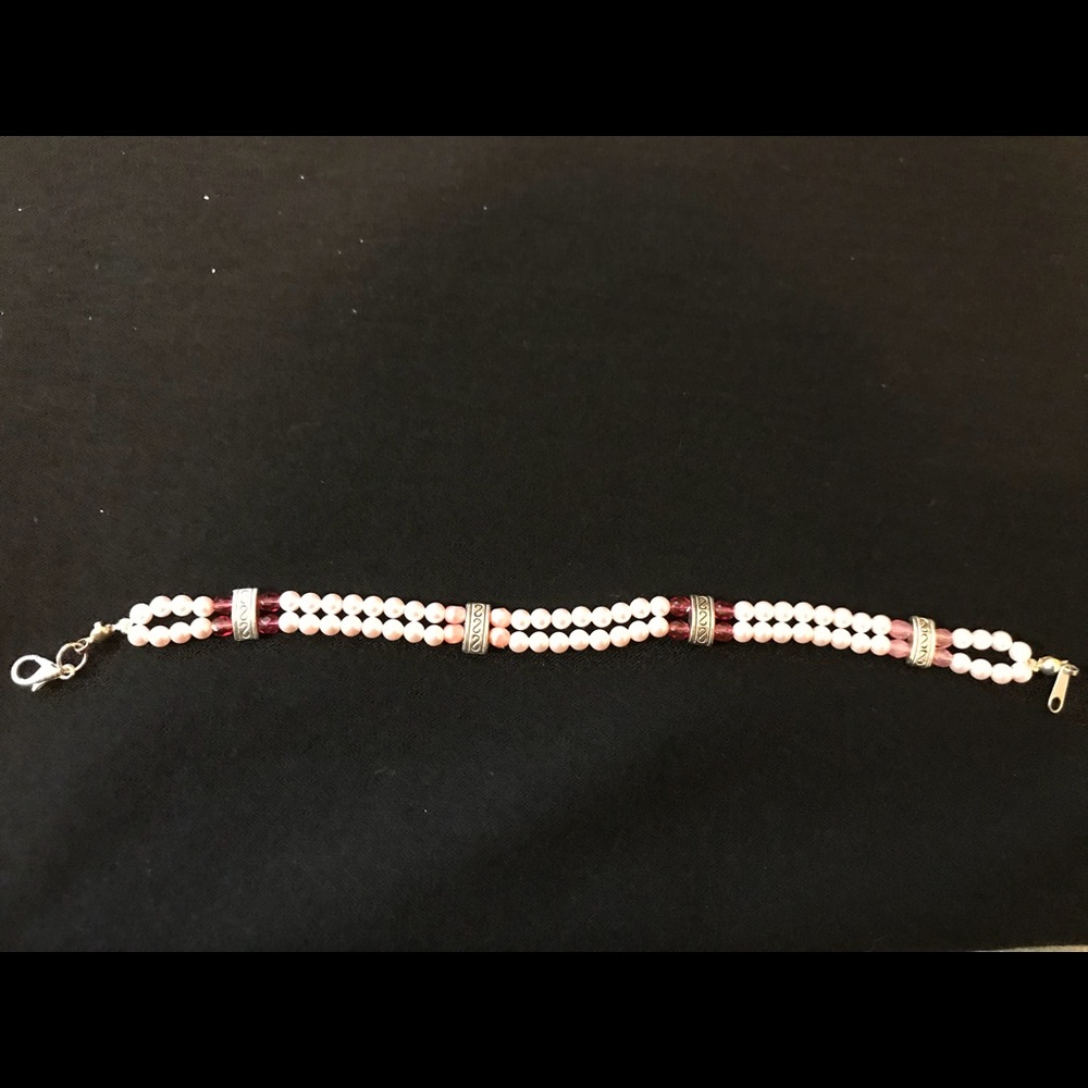 Pink bead and crystal bracelet